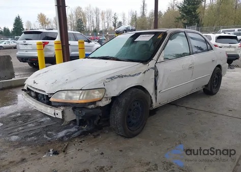 2001 Honda Accord 3.0 Ex из США, поврежденный, VIN 1HGCG16571A043622